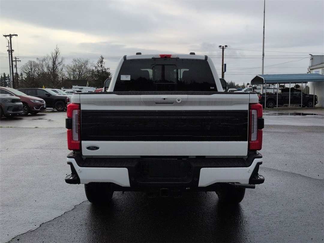 2026 Ford F-250Sd Platinum - Image 4
