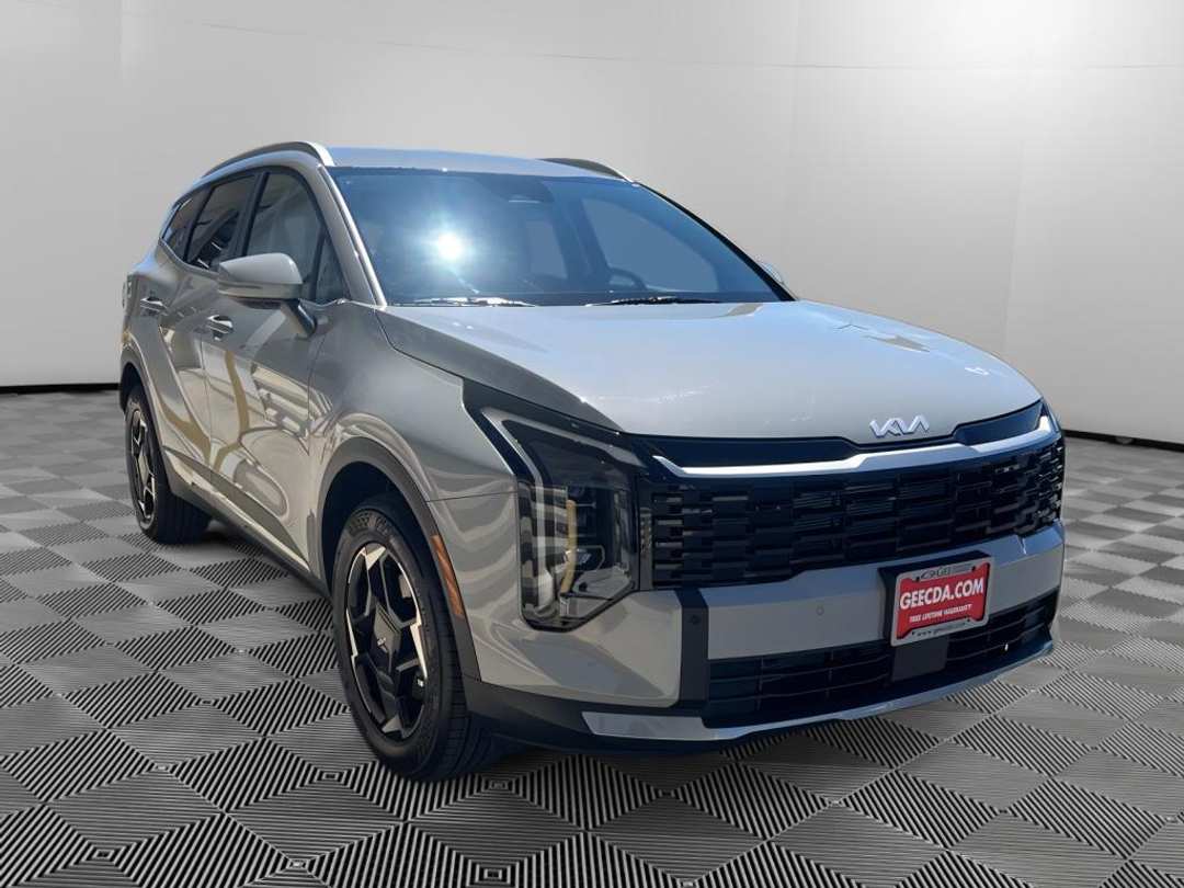 2026 Kia Sportage EX - Image 3