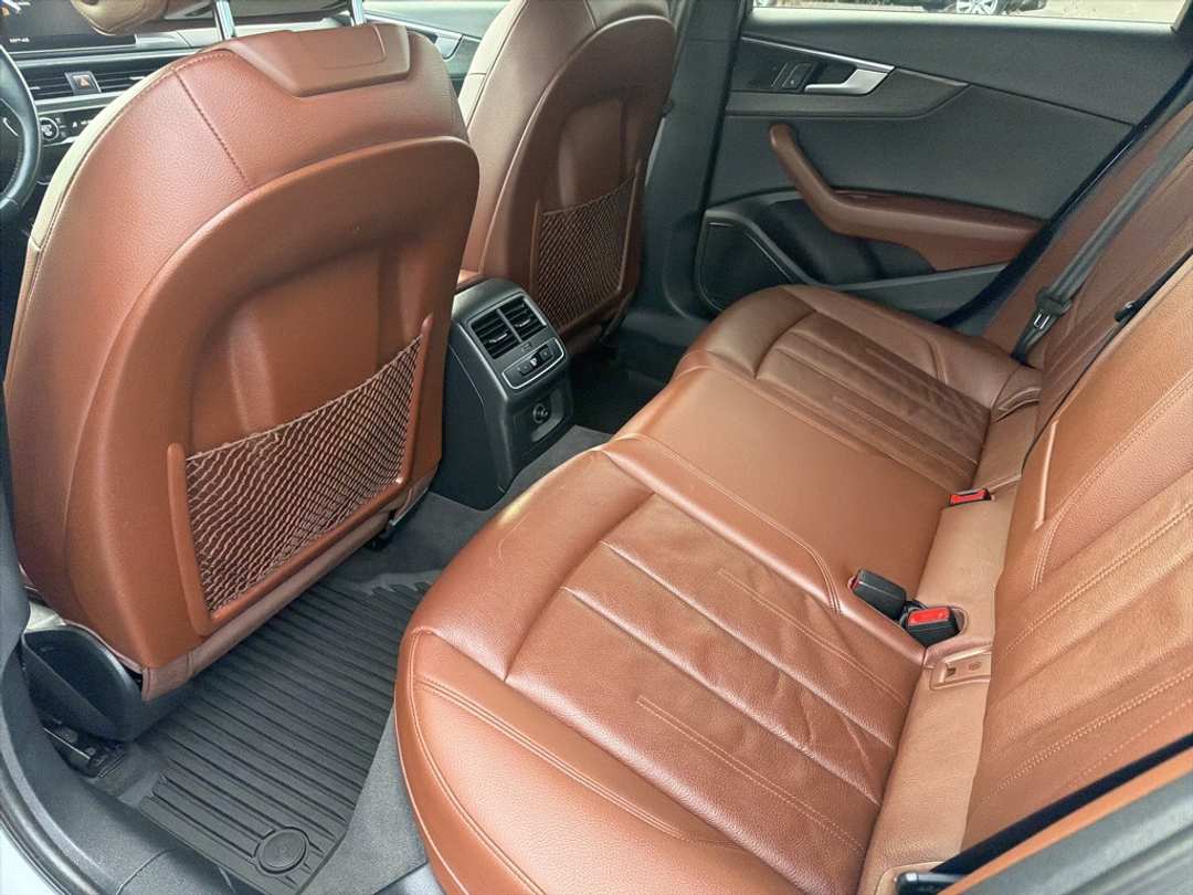 2018 Audi A4 2.0T Premium Plus - Image 19