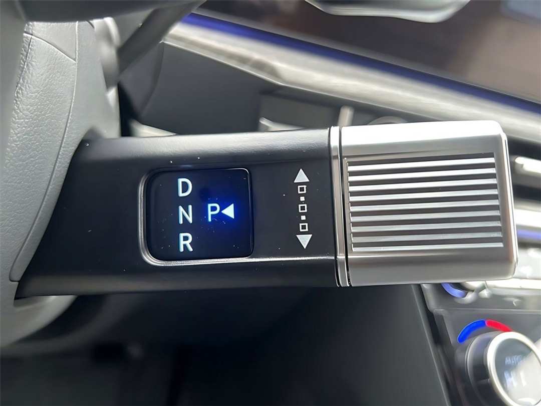 2026 Hyundai Santa Fe Calligraphy - Image 16