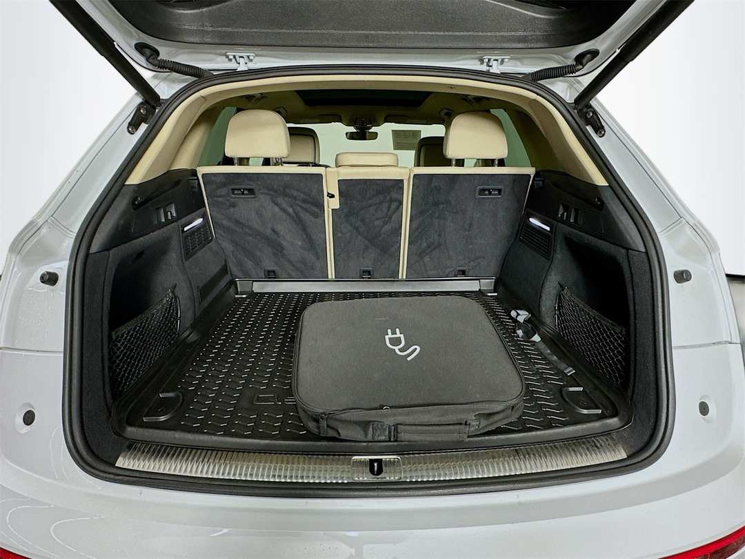 2020 Audi Q5 E 55 Premium - Image 27