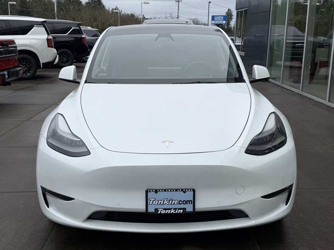 2022 Tesla Model Y Performance - Image 3
