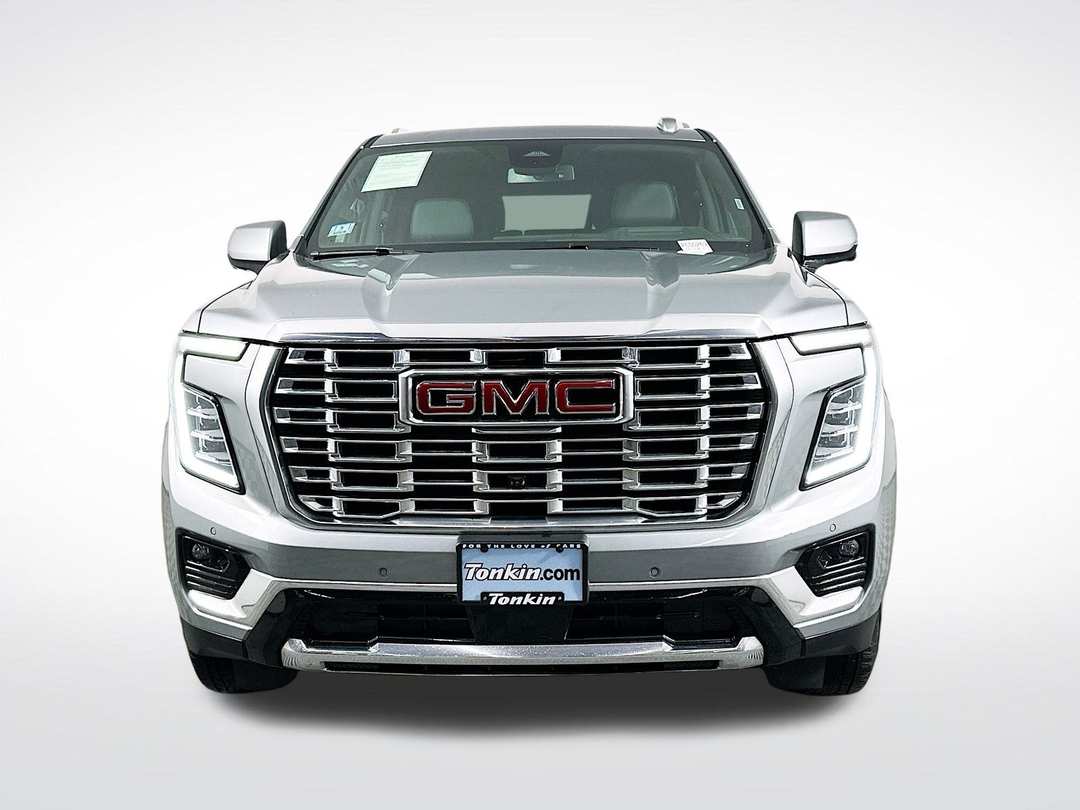 2025 GMC Yukon Denali - Image 2
