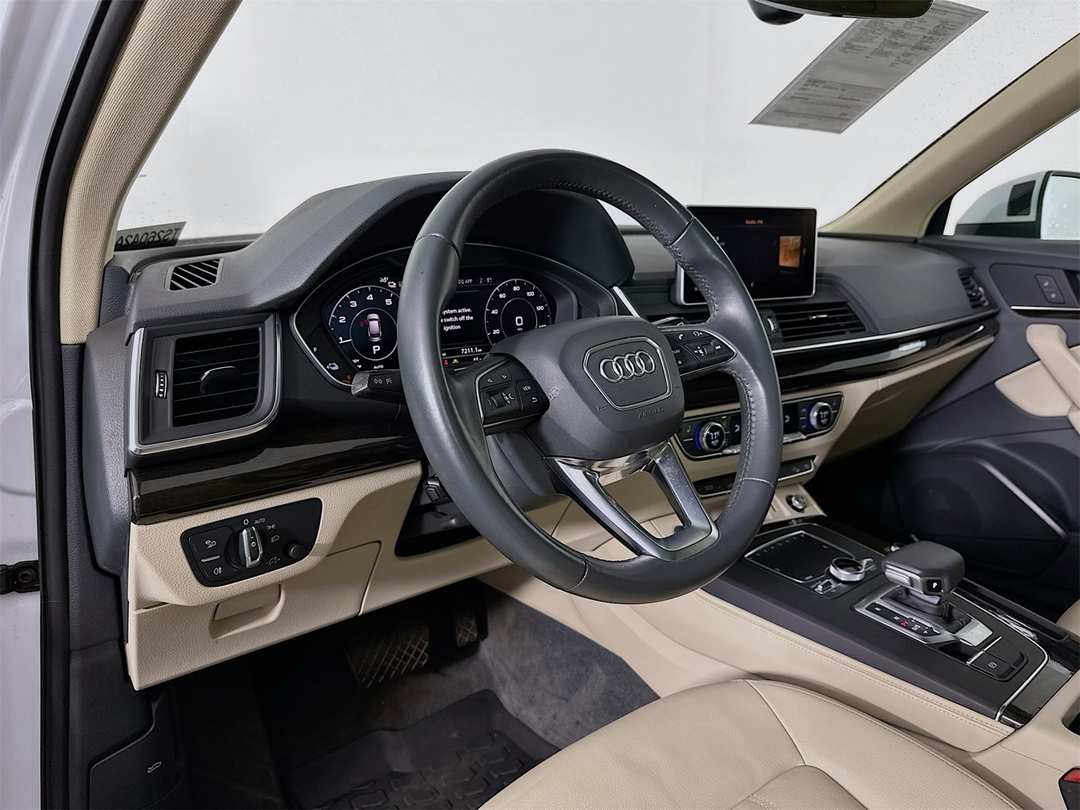 2020 Audi Q5 E 55 Premium - Image 9