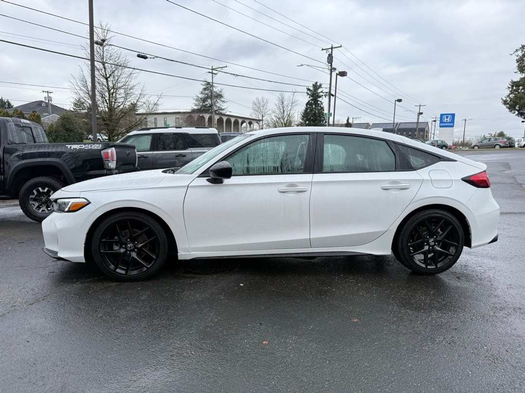 2025 Honda Civic Sport - Image 5