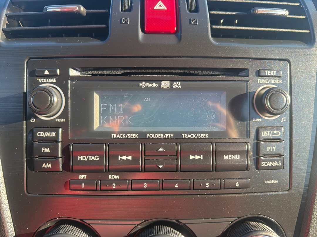 2015 Subaru Forester 2.5i Limited - Image 38