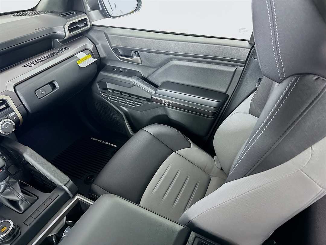 2026 Toyota Tacoma TRD Sport - Image 22