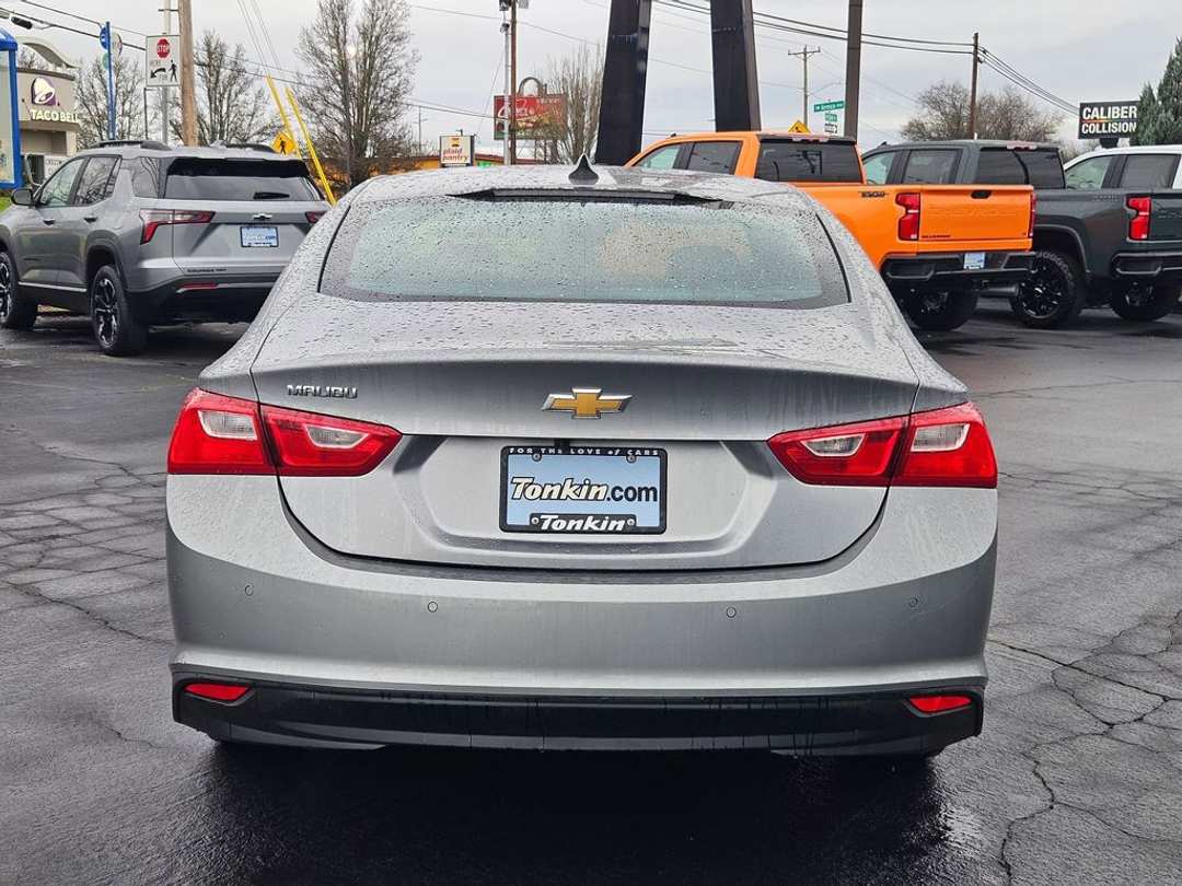 2025 Chevrolet Malibu LS - Image 5