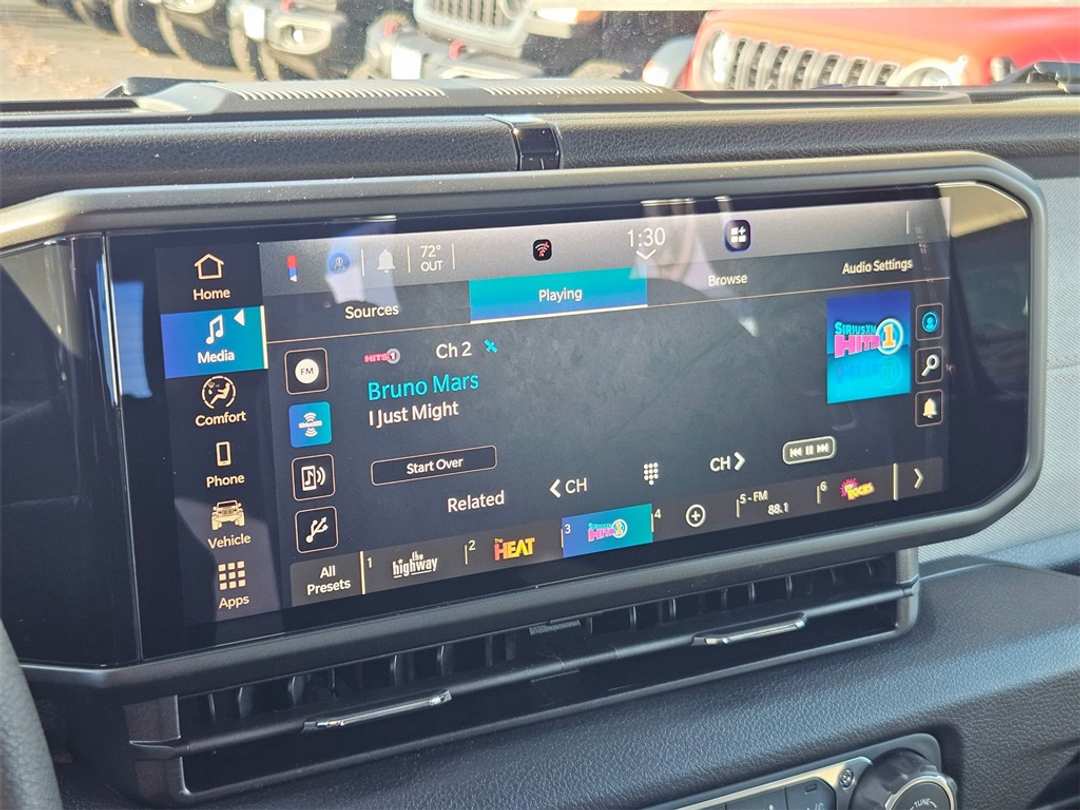 2026 Jeep Wrangler Sport - Image 20