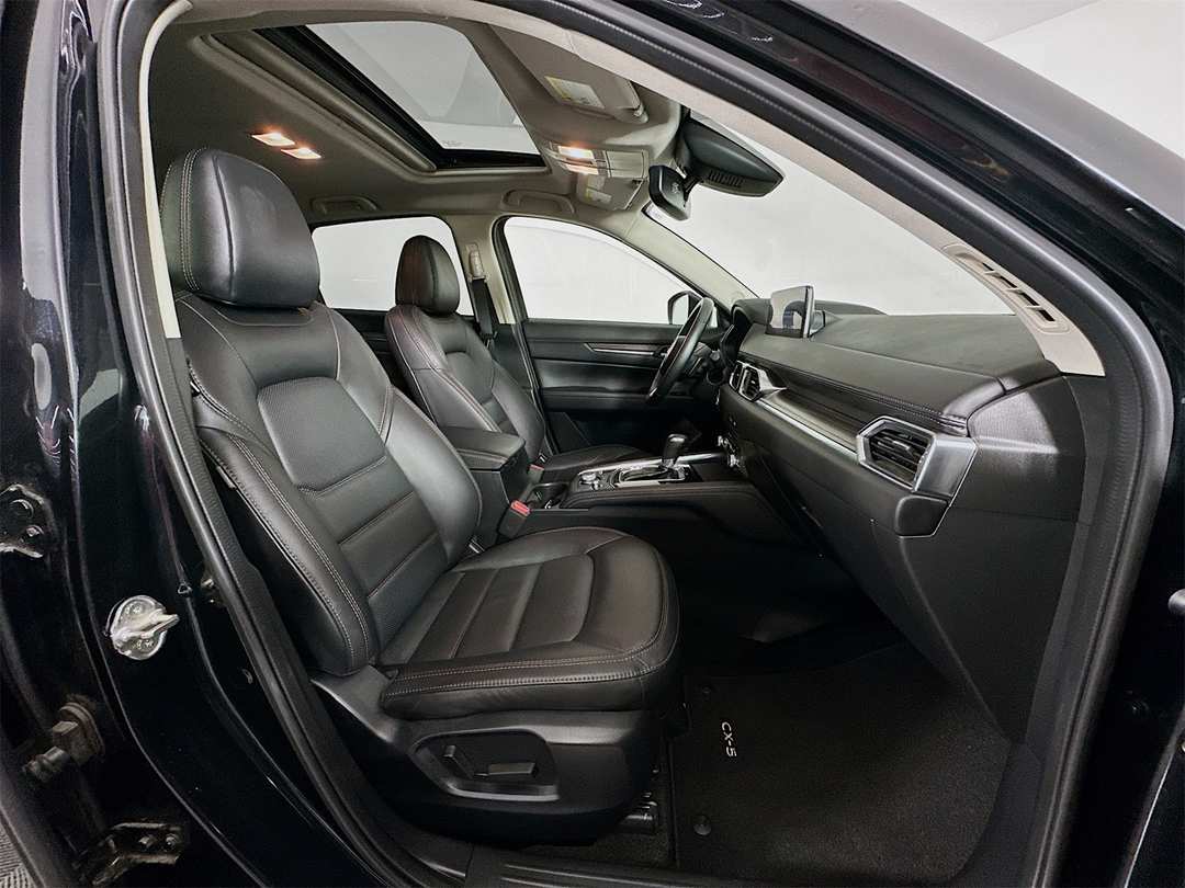 2023 MAZDA CX-5 2.5 S Premium Package - Image 29