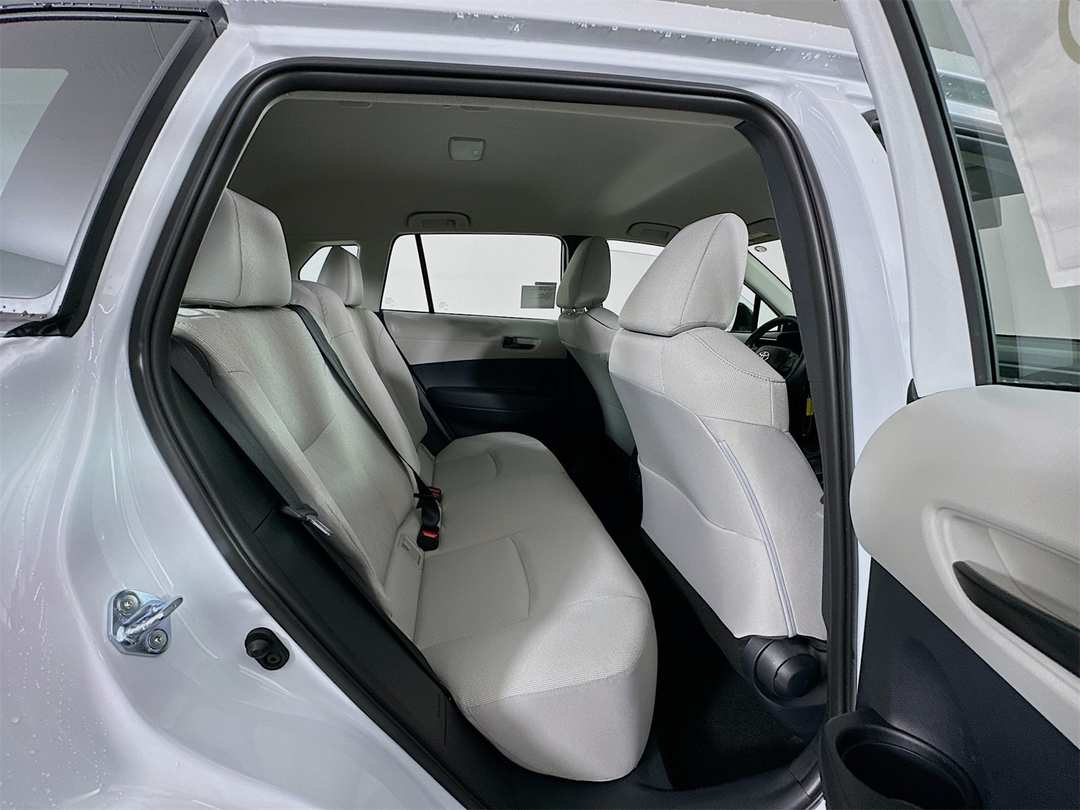 2026 Toyota Corolla Cross L - Image 26