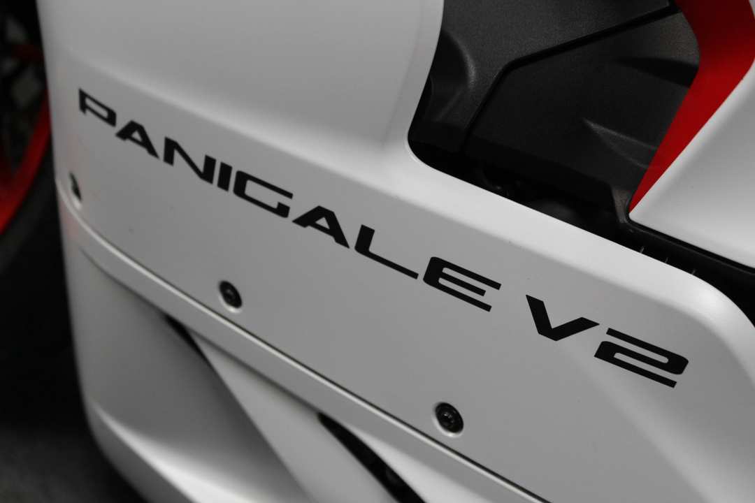 2023 Ducati Panigale V2 - Image 6