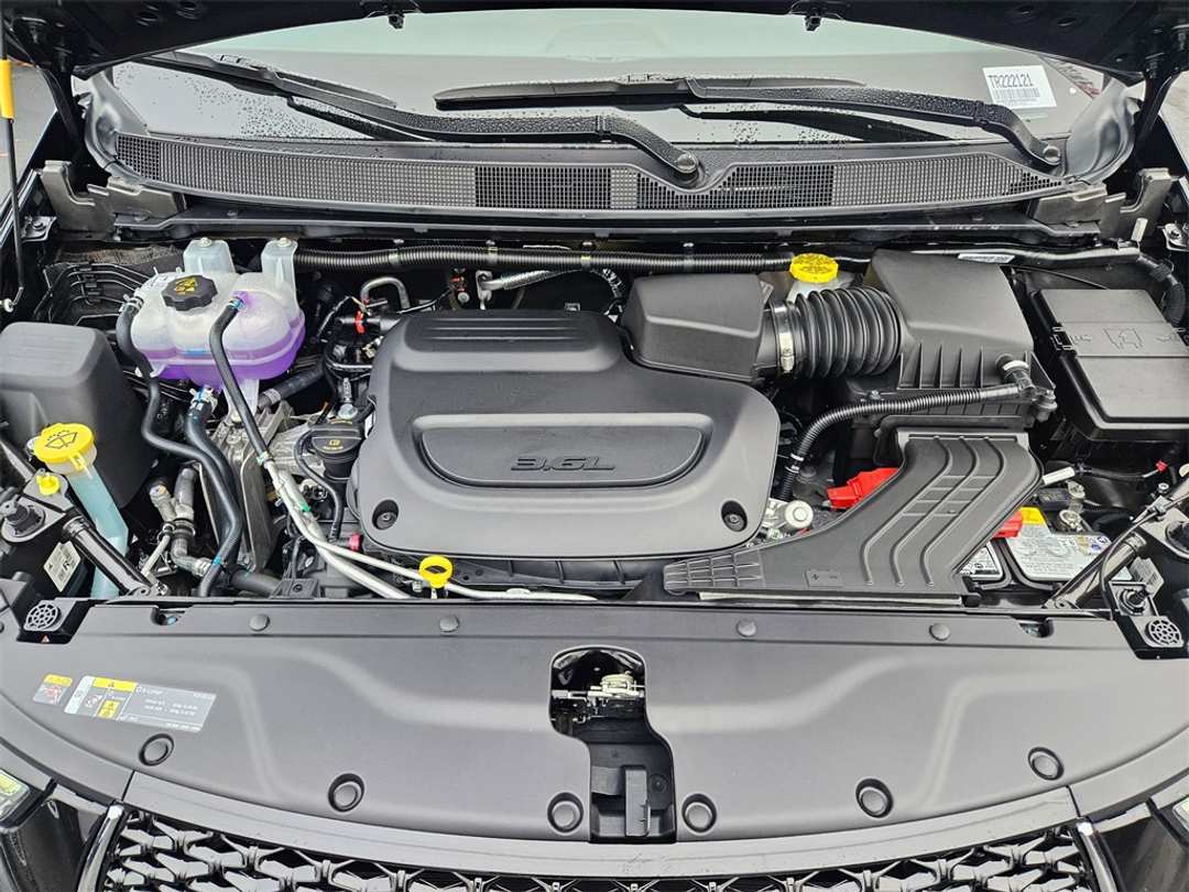 2026 Chrysler Pacifica Select - Image 40