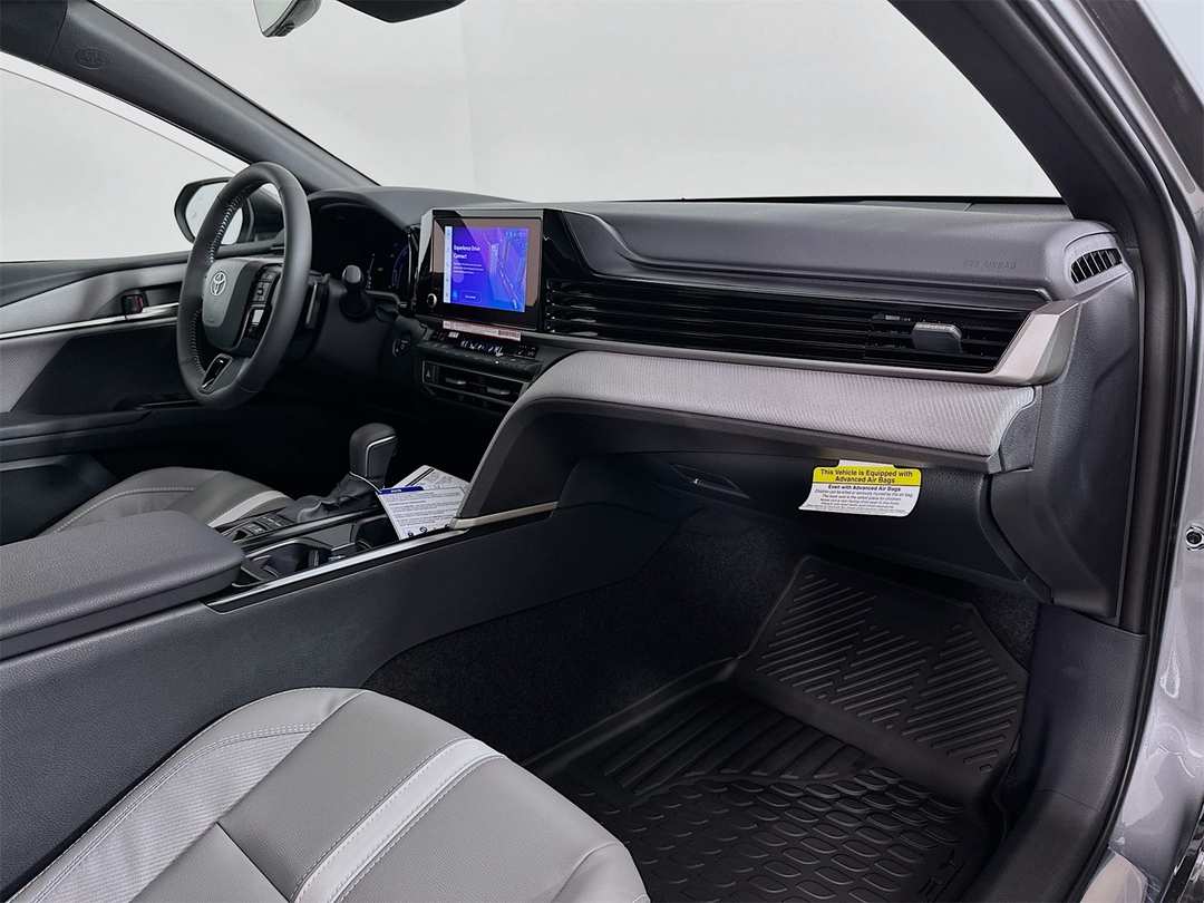 2026 Toyota Camry XSE - Image 30