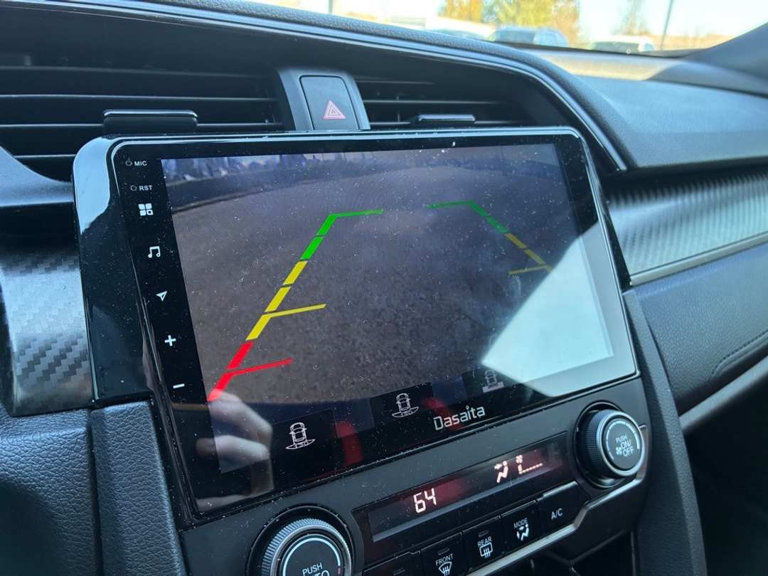 2017 Honda Civic Sport - Image 18