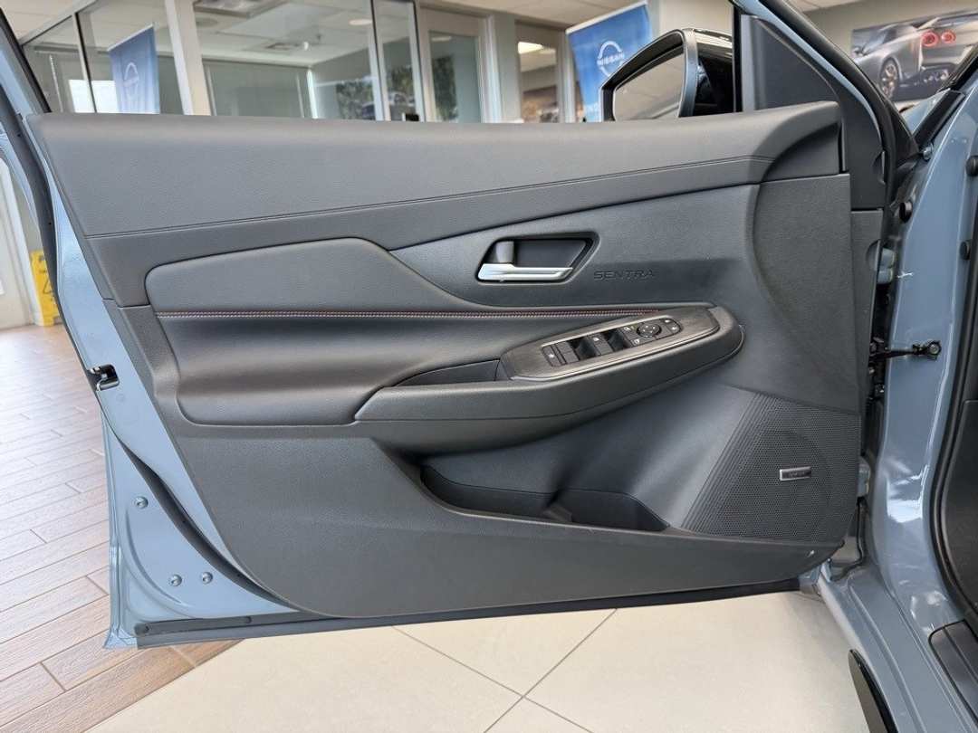2026 Nissan Sentra SR - Image 11