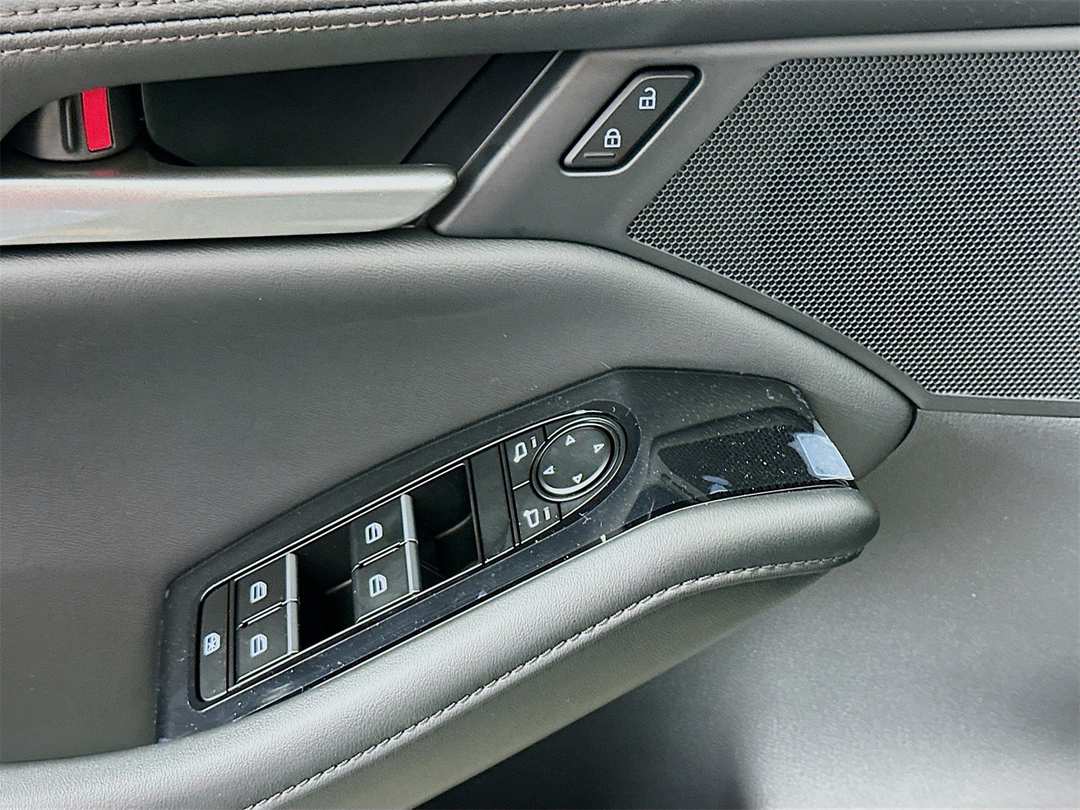2026 MAZDA Mazda3 2.5 S Preferred - Image 18