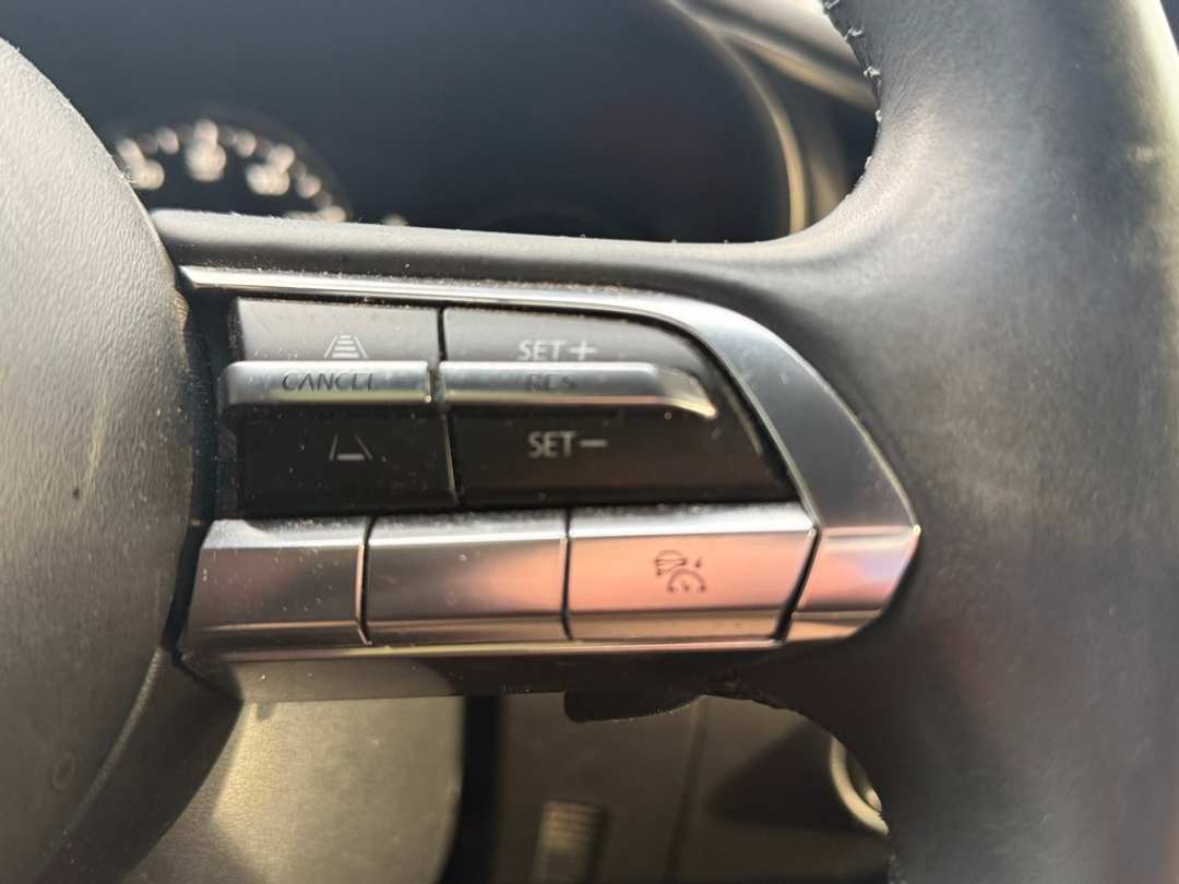 2020 MAZDA Mazda3 Premium - Image 27