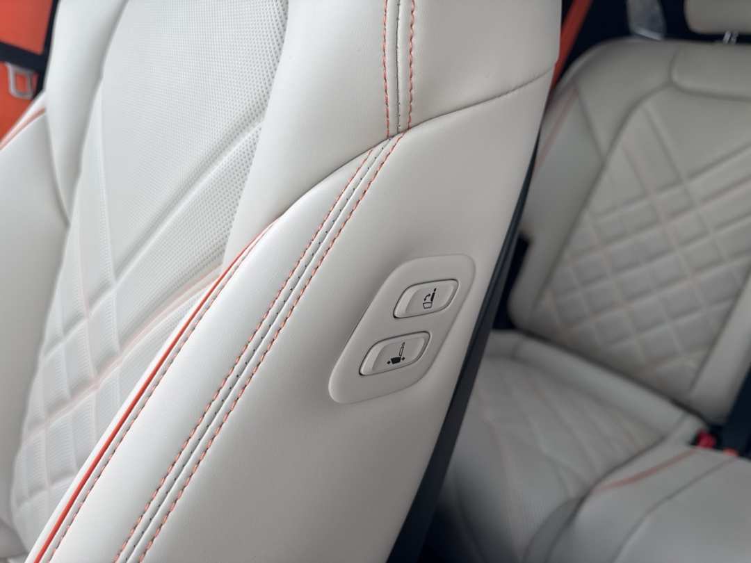 2026 Genesis Gv70 3.5T Sport Prestige - Image 38