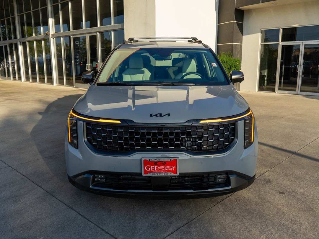 2026 Kia Carnival SX Prestige - Image 2