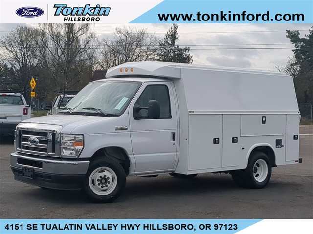 2024 Ford E-350sd Base