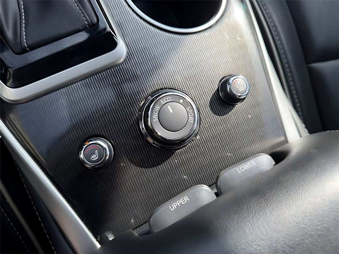 2019 INFINITI Qx60 LUXE - Image 26