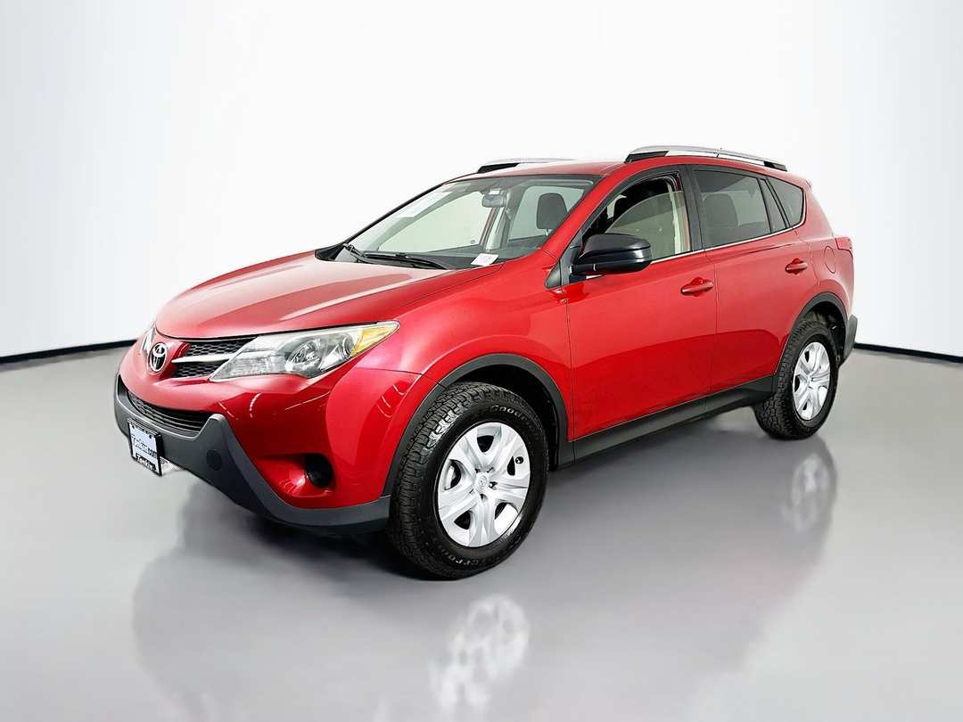 2015 Toyota Rav4 LE - Image 3