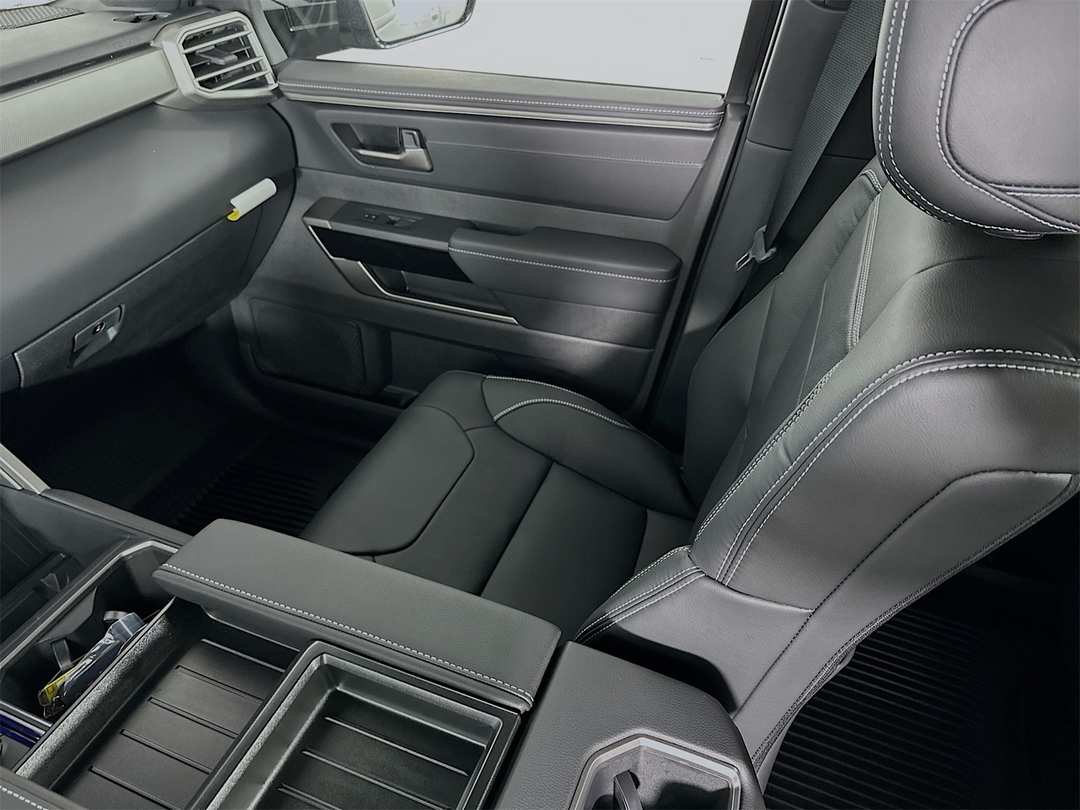 2026 Toyota Tundra Limited - Image 23