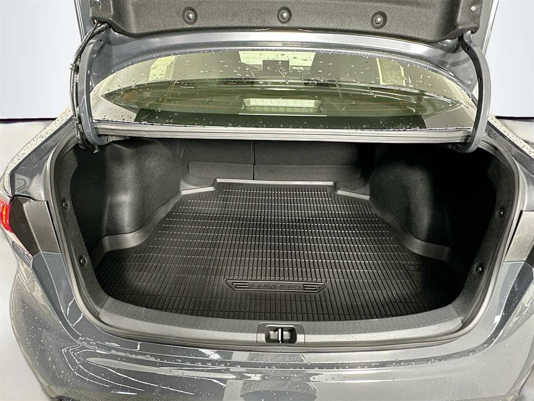 2026 Toyota Corolla SE - Image 24