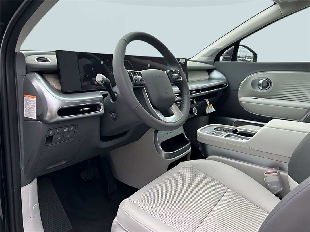 2026 Hyundai Ioniq 9 Performance Limited - Image 12