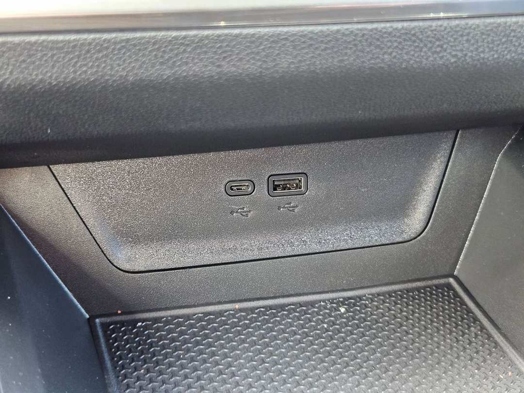 2026 Chevrolet Equinox RS - Image 25