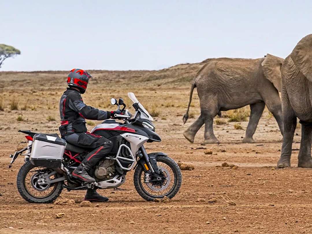 2024 Ducati Multistrada V4 Rally Adventure Travel & Radar - Image 19