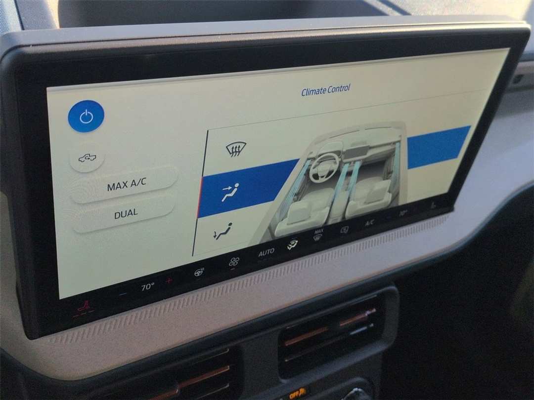 2026 Ford Maverick Lariat - Image 21