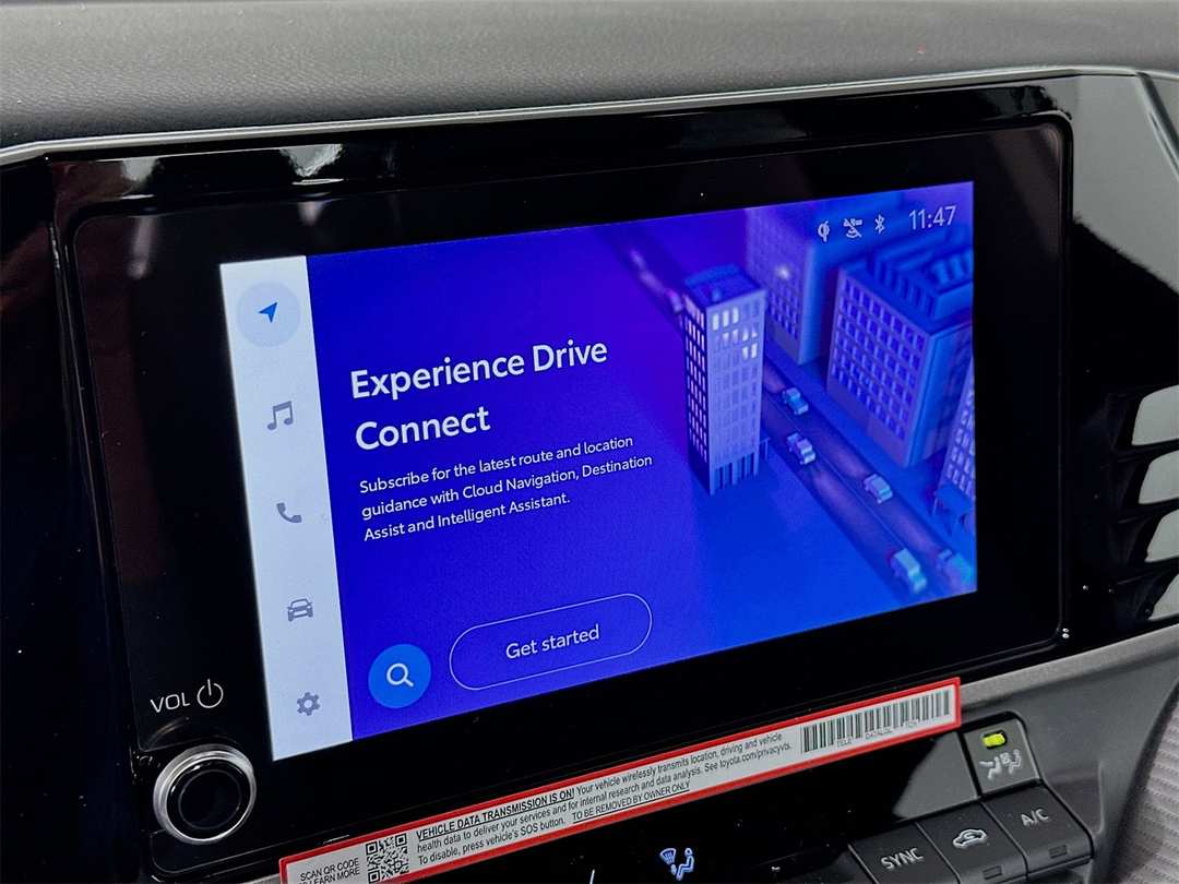 2026 Toyota Camry XSE - Image 13