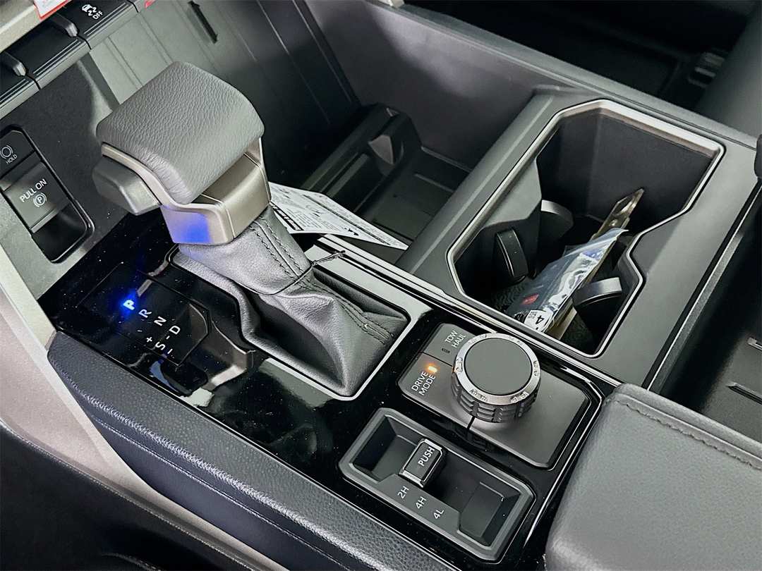 2026 Toyota Tundra SR5 - Image 17