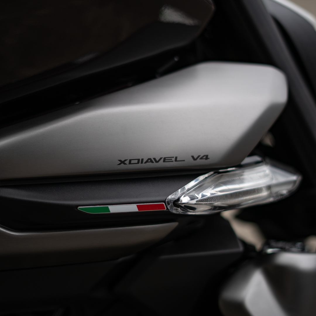 2025 Ducati Xdiavel V4 - Image 9