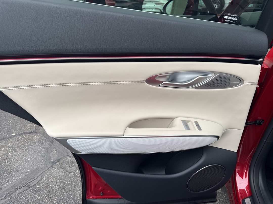 2026 Genesis Gv70 2.5T Advanced - Image 40