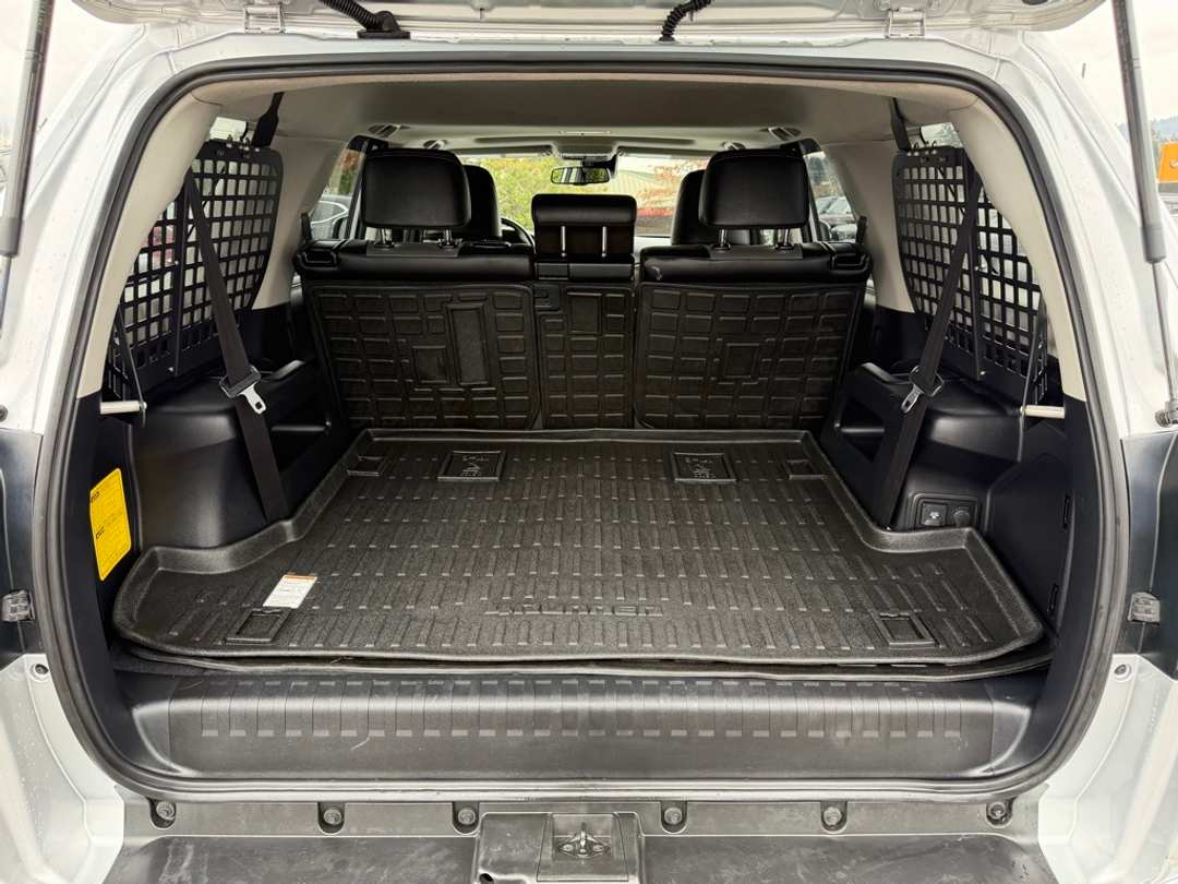 2021 Toyota 4Runner SR5 Premium - Image 11