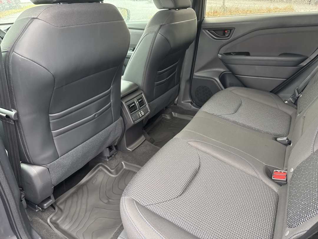 2026 Subaru Forester Premium - Image 18