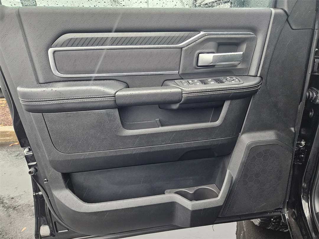 2026 Ram 2500 Big Horn - Image 10