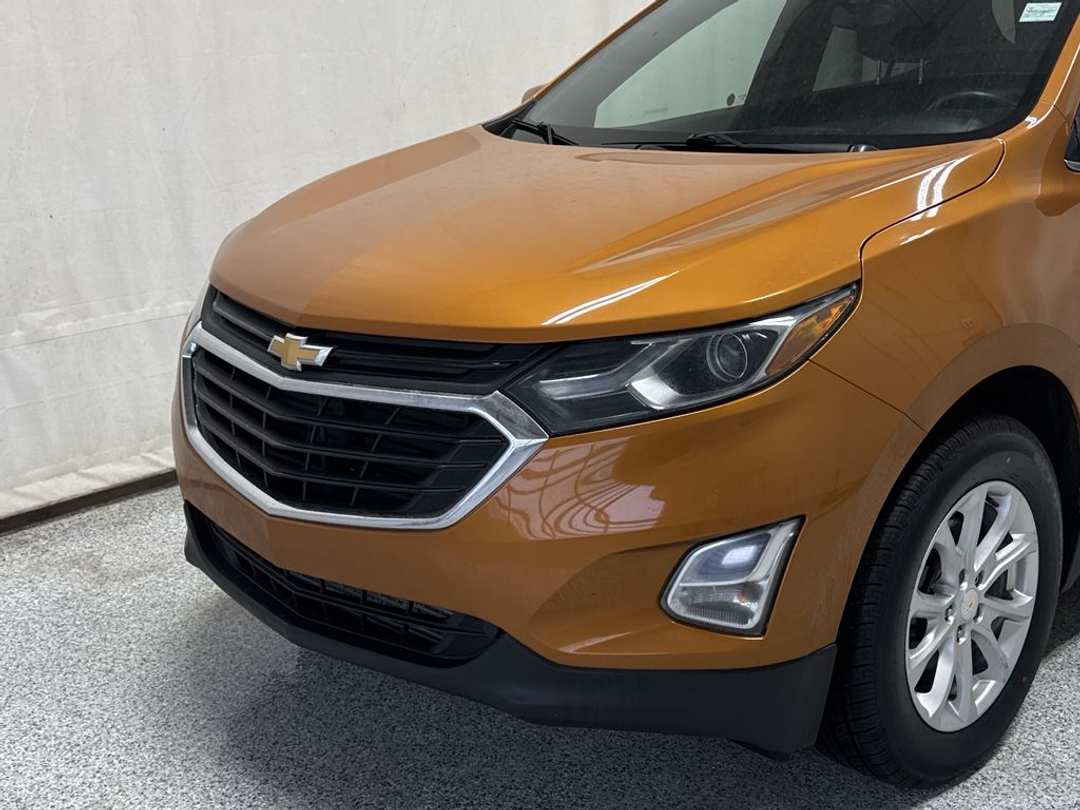 2018 Chevrolet Equinox LT - Image 3