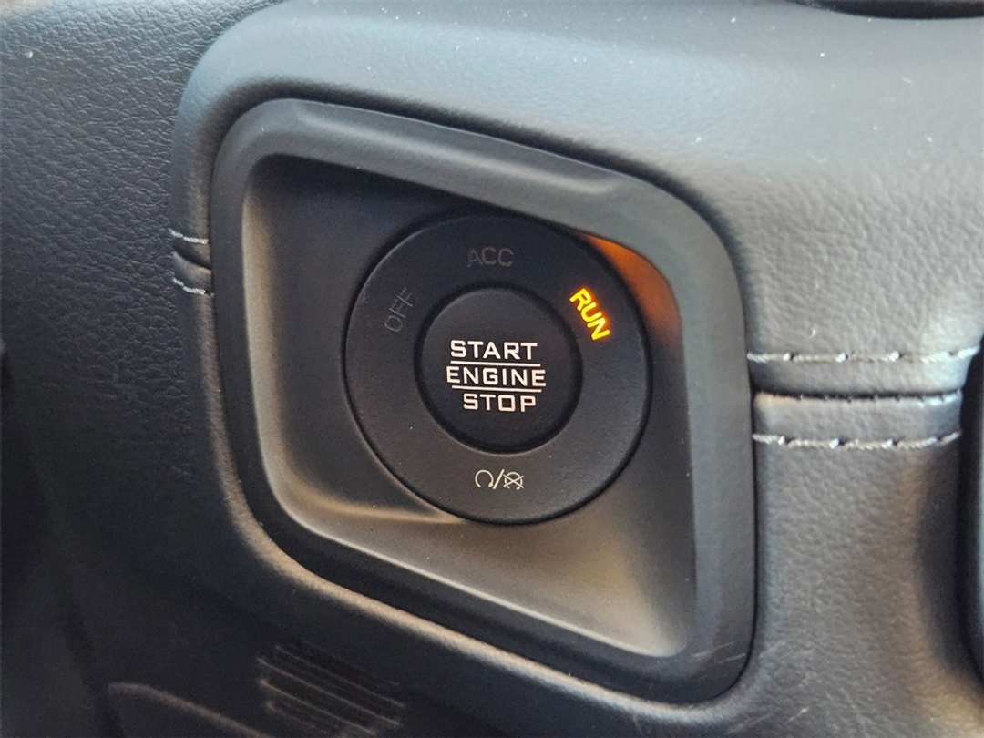 2026 Jeep Gladiator Rubicon - Image 17