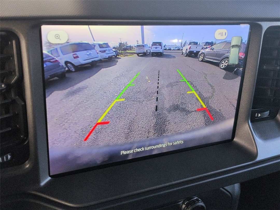 2025 Ford Bronco Badlands - Image 19