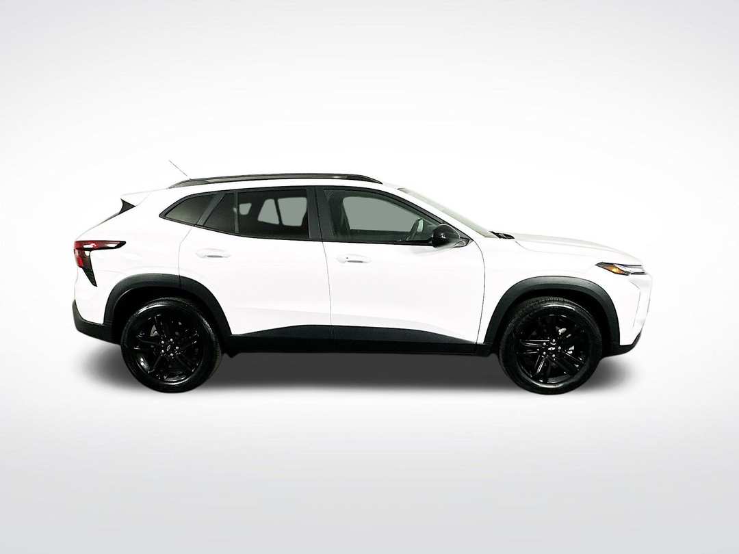 2024 Chevrolet Trax ACTIV - Image 9