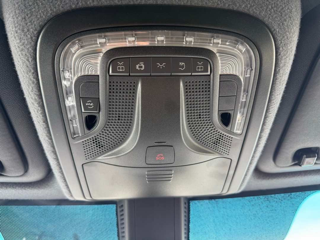 2026 Mercedes-Benz Sprinter 2500 Cargo 144 WB - Image 33