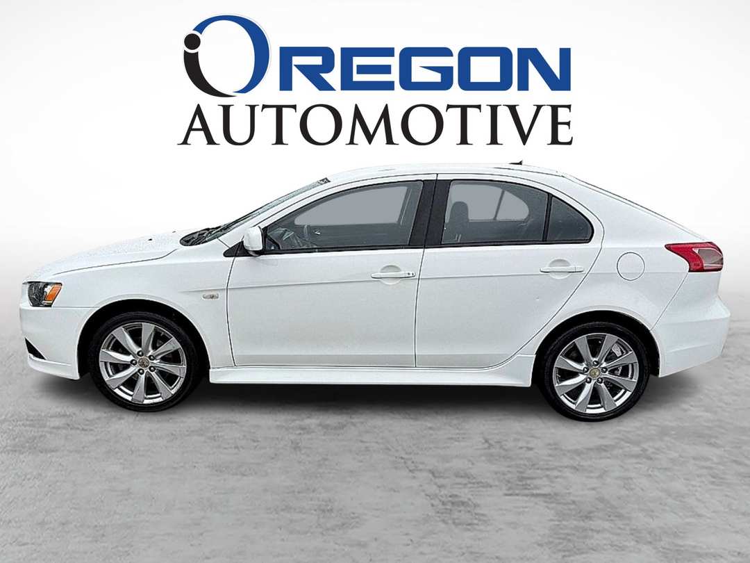 2014 Mitsubishi Lancer GT - Image 2