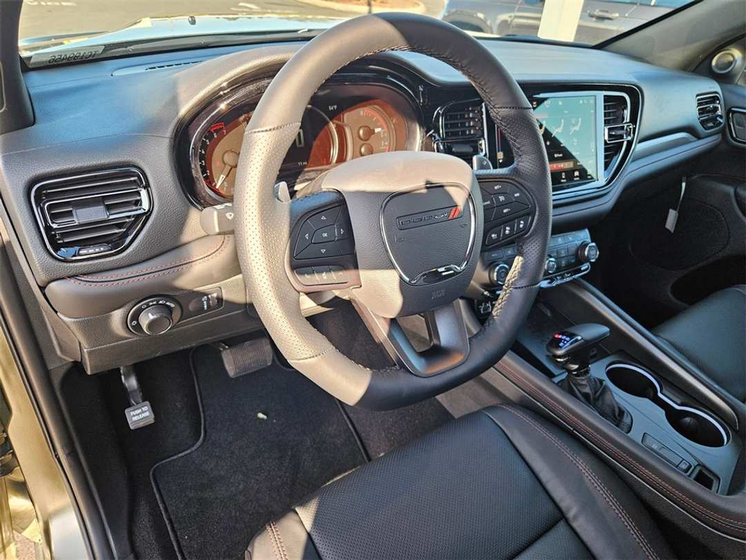 2026 Dodge Durango GT Plus HEMI V8 - Image 13