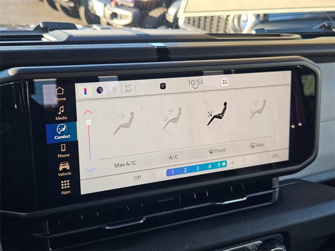 2026 Jeep Gladiator Sport - Image 22