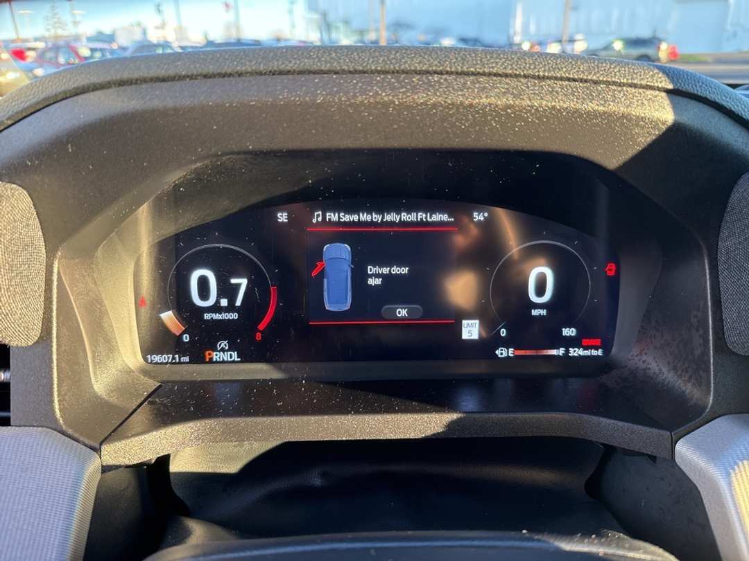 2025 Ford Explorer Active - Image 34