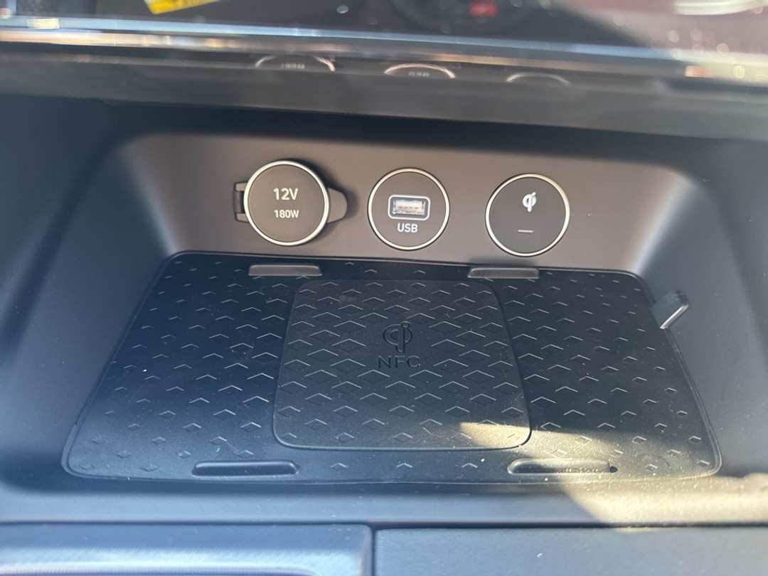 2026 Genesis G70 3.3T Sport Prestige - Image 23